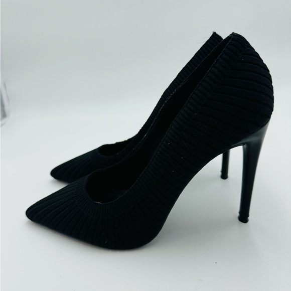 Steve Madden Deb Black Fabric Sock Like Heels - Picture 5 of 9